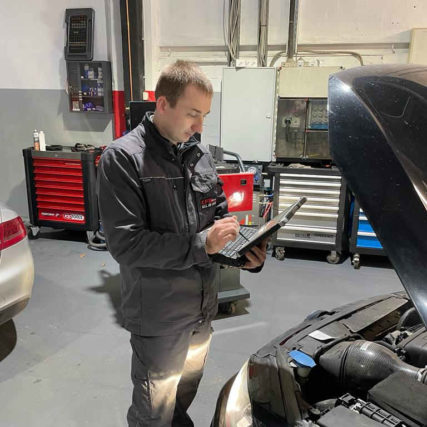 KFZ-Inspektion – Wartung und Reparaturen - Meisterbetrieb KFZ All In One GmbH in Hagen